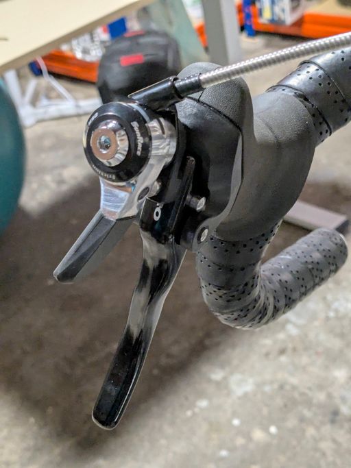 Sunrace M90 thumb shifter mounted to Tektro RL340 brake lever